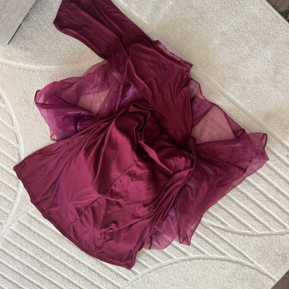 NWT Miss Avenue Burgundy Tulle Maxi Dress, in size Small - Picture 6 of 7